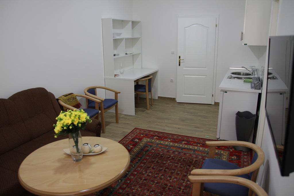 Apartments Ferhadija Banja Luka Extérieur photo