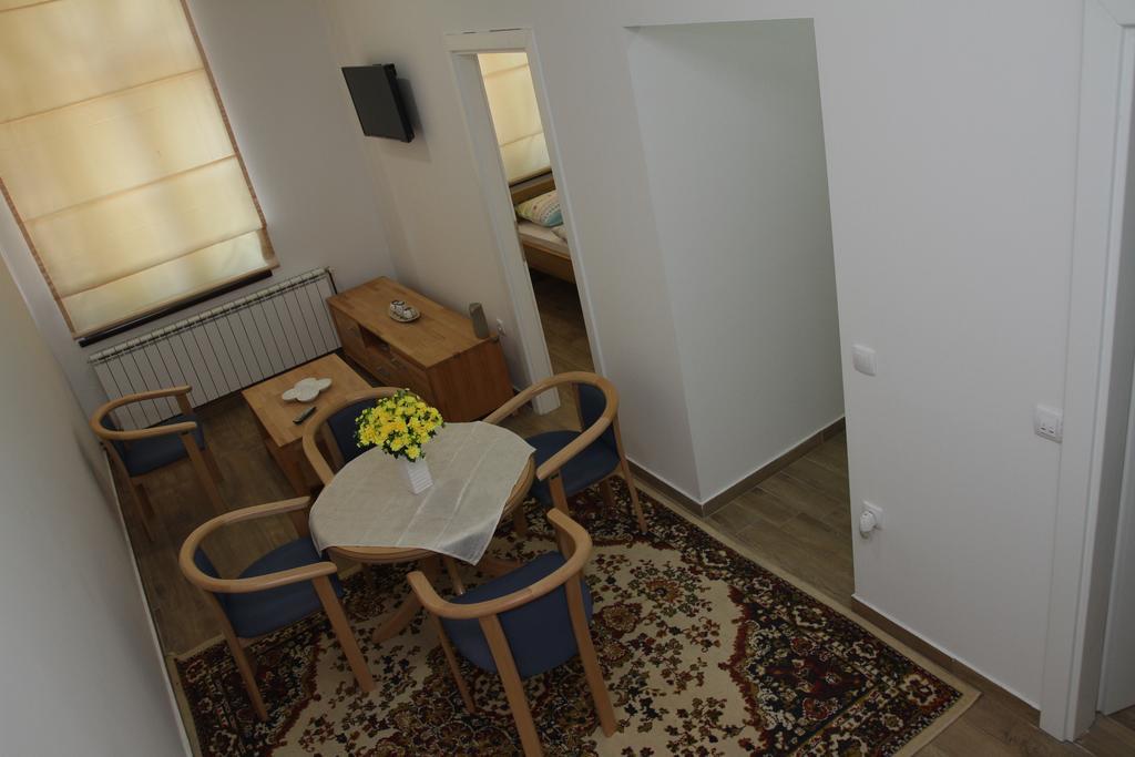 Apartments Ferhadija Banja Luka Extérieur photo