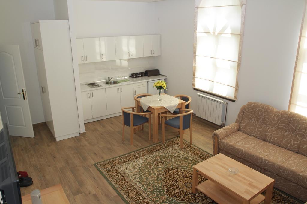 Apartments Ferhadija Banja Luka Extérieur photo