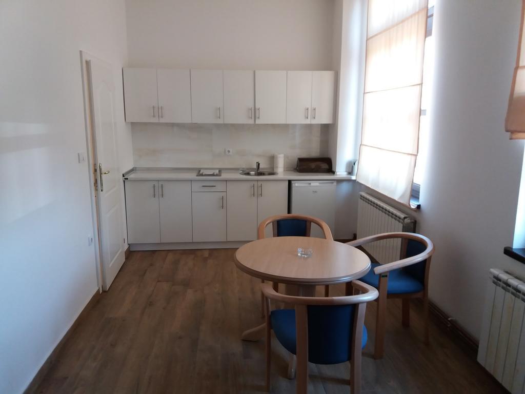 Apartments Ferhadija Banja Luka Extérieur photo